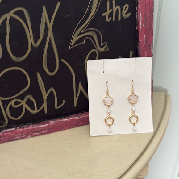 Salty Marsh Girl Gems Jewelry - Chic Gold and White Clover Dangle Earrings with faux pearl
